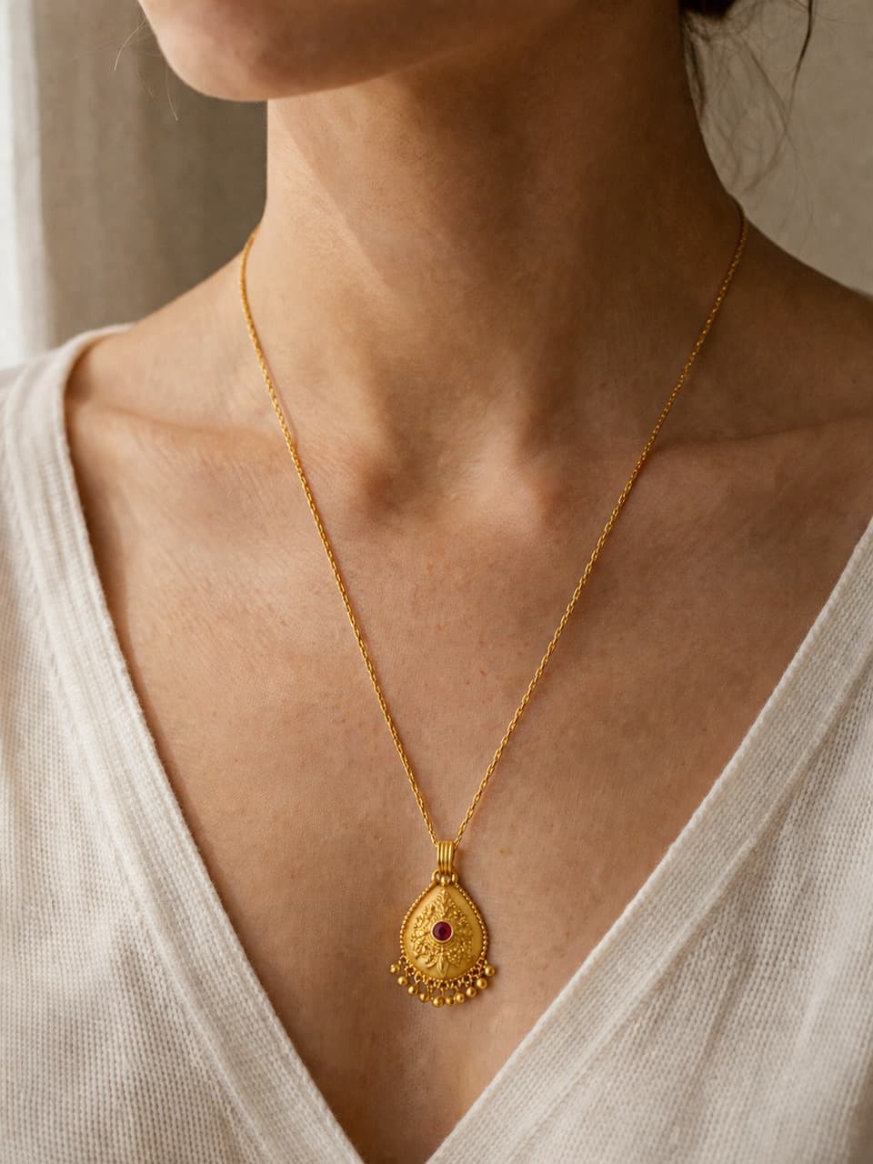 Generated: Necklace